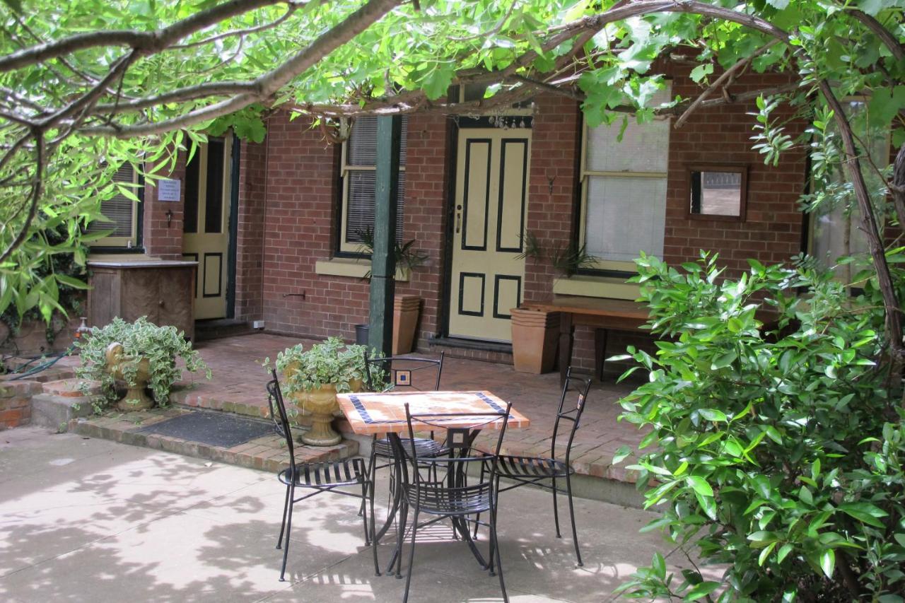 Holmhurst Guest House Bathurst Exterior photo